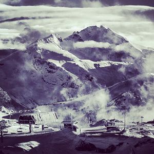 Image post by @whistlerblackcomb on Instagram
