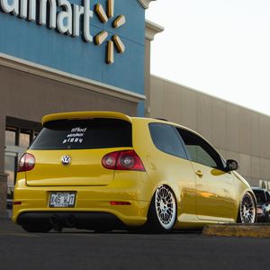 Image post by @eurokracymontreal on Instagram