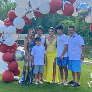 Image post by @lisavalastro4 on Instagram