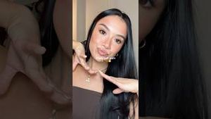 Video post by @virtualkayla on YouTube
