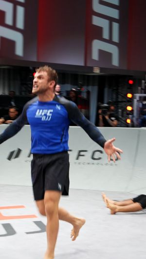 Video post by @ufcbjjofficial on Facebook