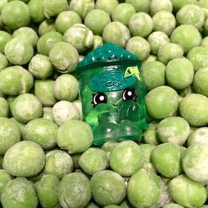 Image post by @moosetoys on Instagram