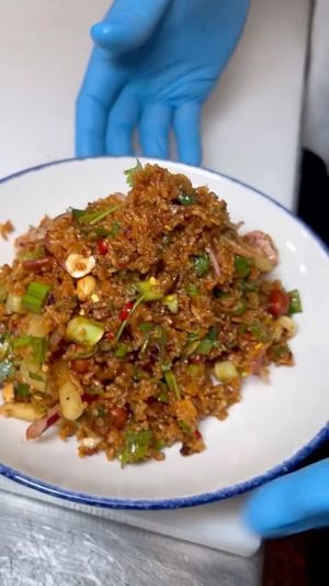 Video post by @lipsmackingfoodie on Instagram
