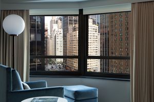 Image post by @nyhiltonmidtown on Instagram