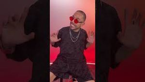 Video post by @telemundo on YouTube