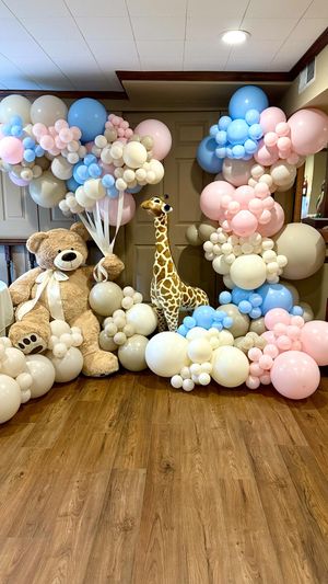 Video post by @balloons_by_victoria_dz on Instagram