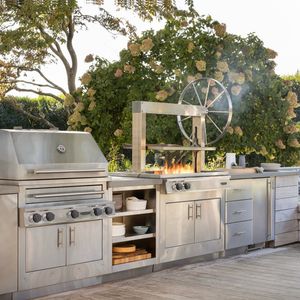 Image post by @kalamazoogrills on Instagram