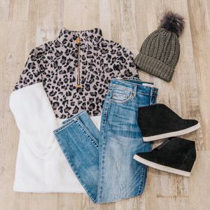 Image post by @shopfillyflair on Instagram