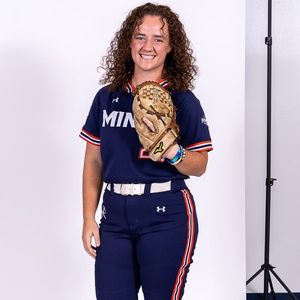 Image post by @MinesSoftball on Twitter