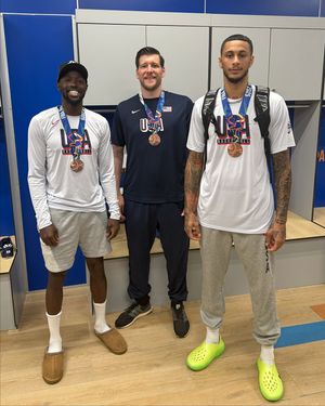 Image post by @ndmbb on Instagram