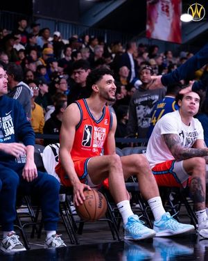 Image post by @gleaguewarriors on Instagram