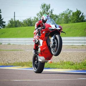 Image post by @panigalers on Instagram