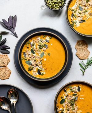 Image post by @crowded_kitchen on Instagram