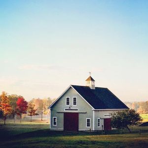 Image post by @themainemag on Instagram