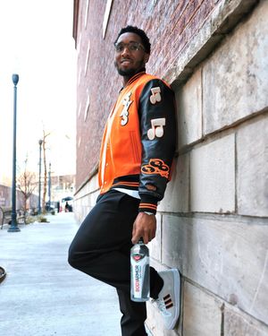 Image post by @spidadmitchell on Instagram