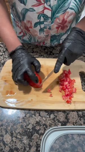 Video post by @El compa Jonny Ceviche on Facebook