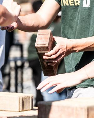 Image post by @charlottefootball on Instagram