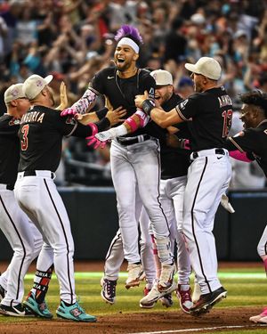 Image post by @mlbcuba on Instagram