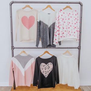 Image post by @shopfillyflair on Instagram
