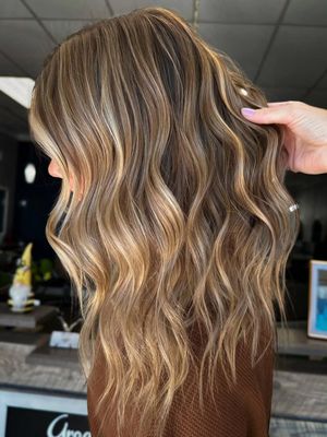 Image post by @behindthechair_com on Instagram
