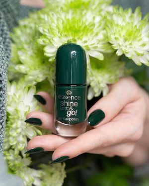 Image post by @rivierbeauty on Facebook
