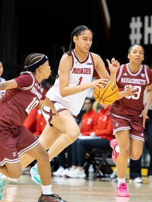 Image post by @gonuwbasketball on Instagram