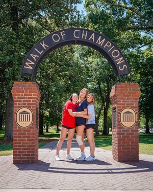 Image post by @olemissvb on Instagram