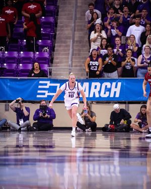 Image post by @tcuwbb on Instagram