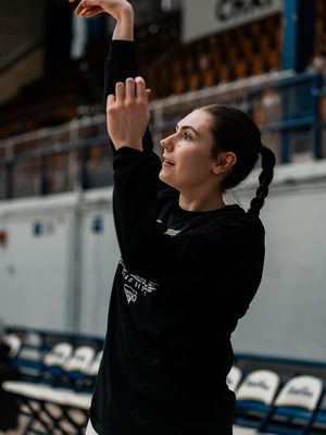 Image post by @blackbearswbb on Instagram