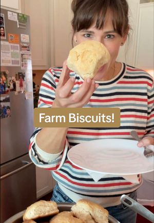 Video post by @jennifergarner on TikTok