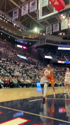 Video post by @uconnwbb on TikTok
