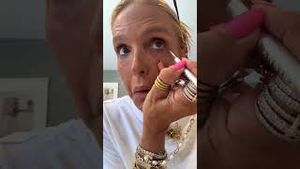 Video post by @shop.with.caroline on YouTube