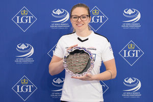 Image post by @worldcurling on Twitter