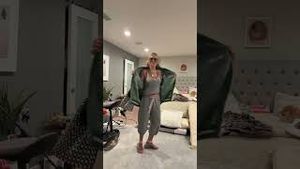 Video post by @shop.with.caroline on YouTube