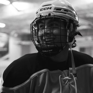 Image post by @lbsuhockey on Instagram