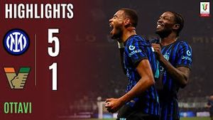 Video post by @seriea on YouTube