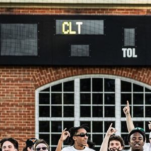 Image post by @charlotte49ers on Instagram