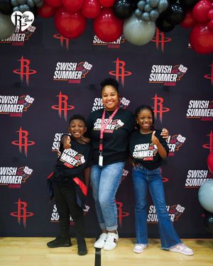 Image post by @rocketsgiveback on Instagram