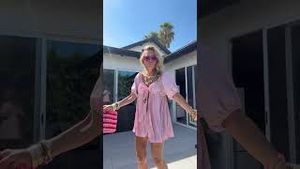 Video post by @shop.with.caroline on YouTube