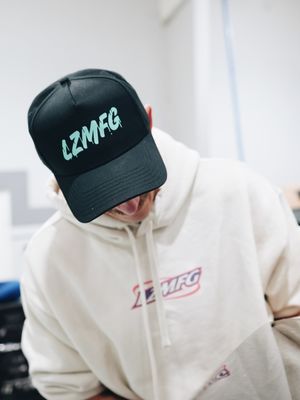 Image post by @lzmfg on Instagram