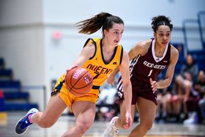 Image post by @queensgaels on Twitter