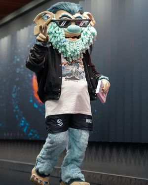 Image post by @nhlbuoy on Instagram