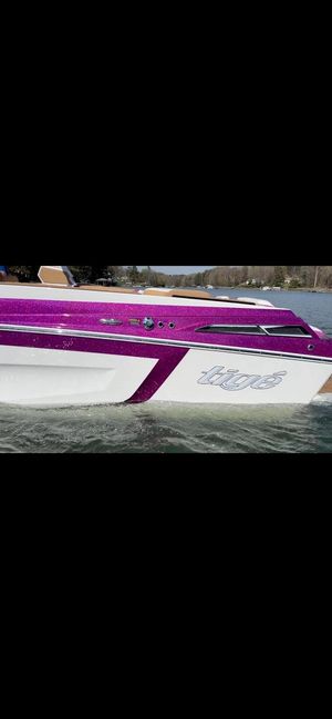 Image post by @charlotteskiboats on Facebook