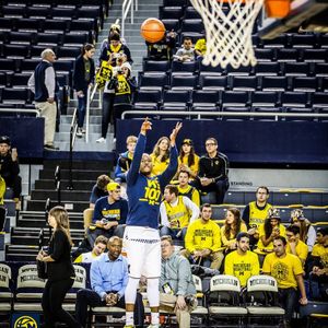 Image post by @umhoops on Instagram