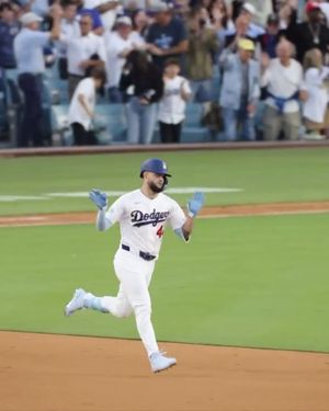 Image post by @mlbespanol on Instagram