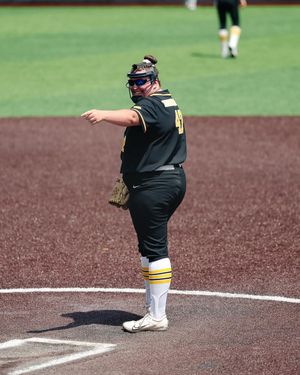 Image post by @iowasoftball on Instagram