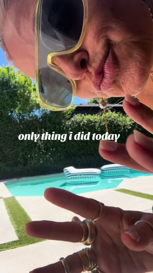 Video post by @shop.with.caroline on TikTok