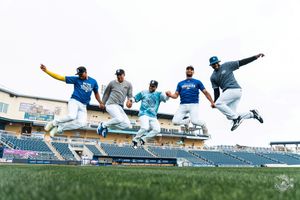 Image post by @BiloxiShuckers on Twitter