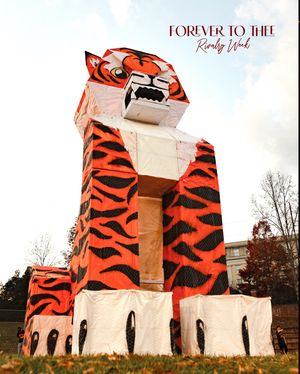 Image post by @lolos.creativedispo on Instagram