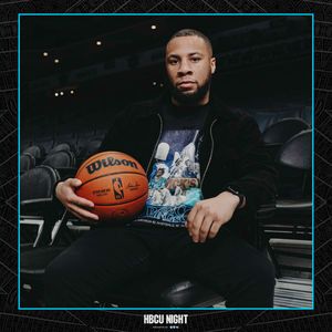 Image post by @hornets on Twitter